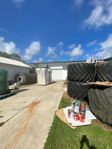 More Photos Of 1816 57th St, Sarasota Warehouse For Sale