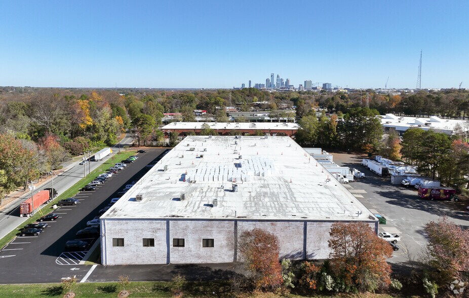 More Photos Of 4101 Revolution Park Dr, Charlotte Unknown For Lease