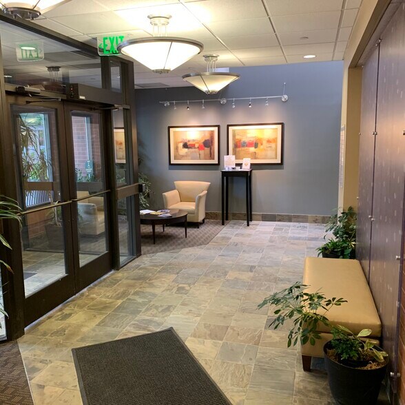 More Photos Of 2922-2942 Evergreen Pky, Evergreen Office For Sale