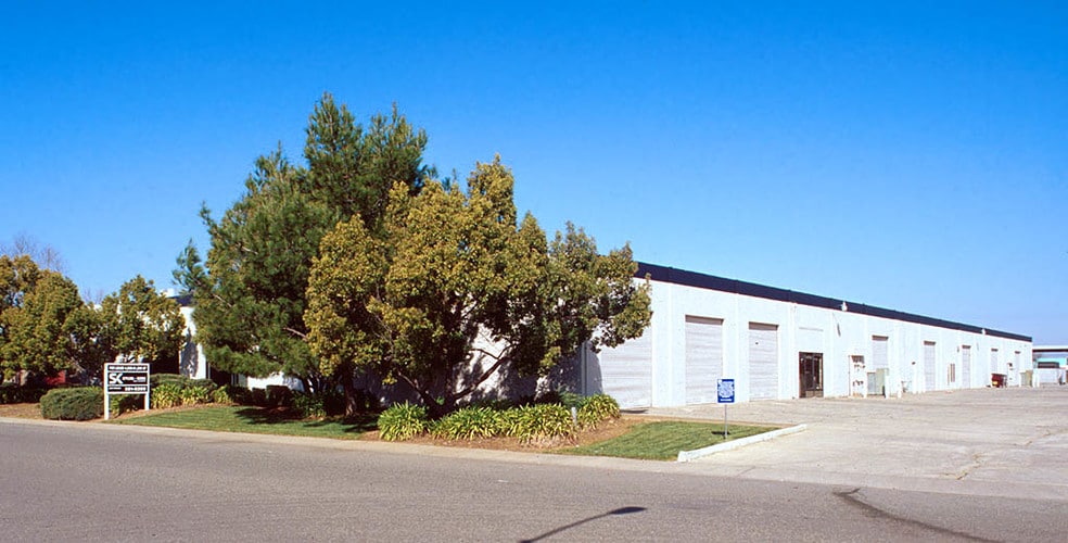 Primary Photo Of 10183 Croydon Way, Sacramento Warehouse For Lease
