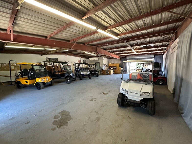 More Photos Of 1474-1544 E 18th Ave, Apache Junction Warehouse For Sale