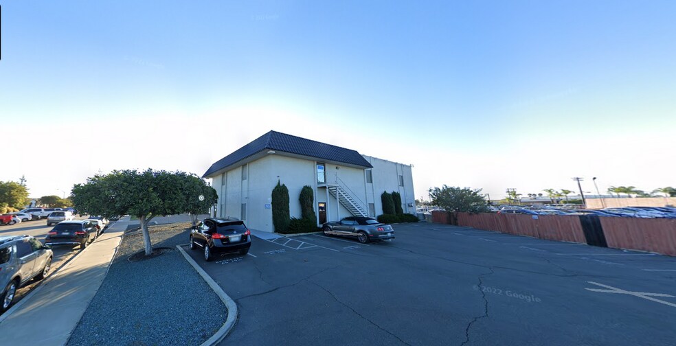 More Photos Of 7901 Vickers St, San Diego Medical For Lease