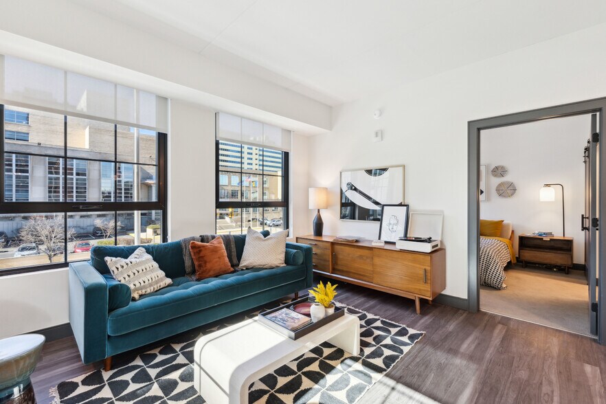 More Photos Of 435 N Broad St, Philadelphia Apartments For Lease