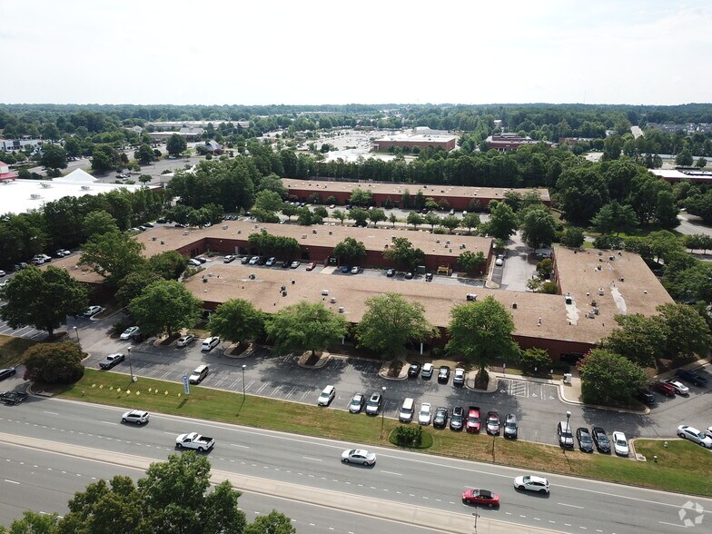 More Photos Of 3829-3855 Gaskins Rd, Richmond Office For Lease