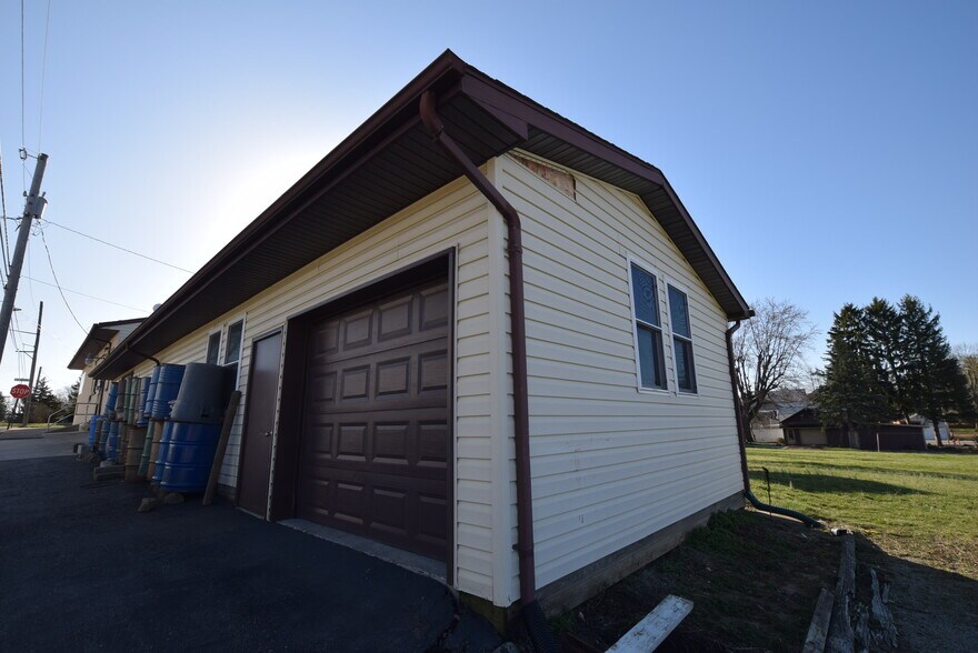 More Photos Of 113 Main St, Christiansburg Restaurant For Sale