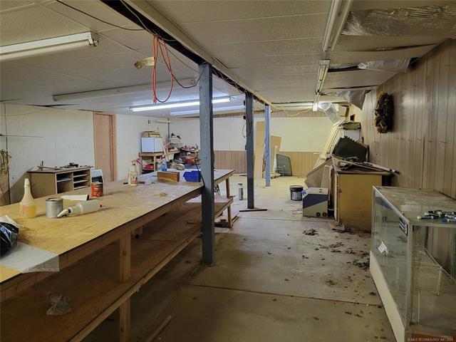 More Photos Of 203 Broadway St, Kinta General Retail For Sale