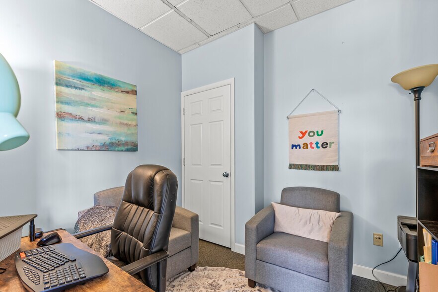 More Photos Of 4901 Central College Rd, Westerville Office Residential For Sale