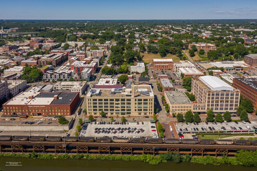 More Photos Of 2100 E Cary St, Richmond Office For Lease