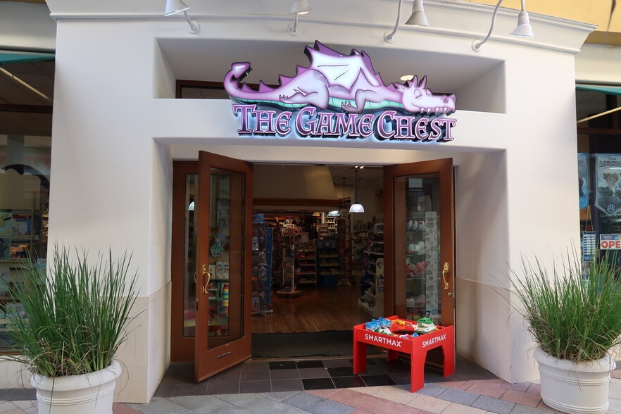 More Photos Of 520-550 Deep Valley Dr, Rolling Hills Estates Unknown For Lease