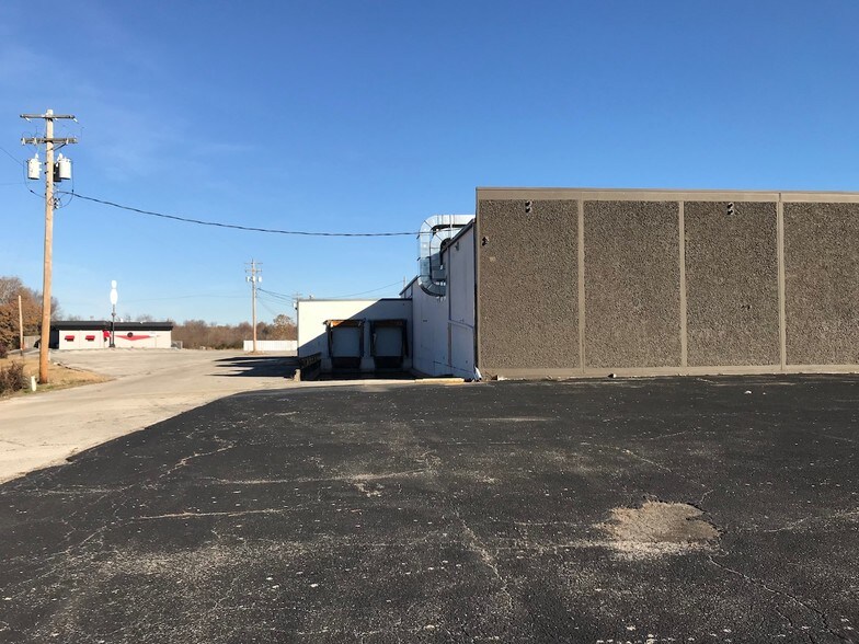 More Photos Of 420 Hwy 49 N, Paragould Unknown For Lease