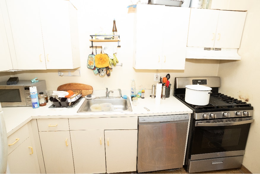 More Photos Of 381 Bloomfield Ave, Montclair Storefront Retail Residential For Sale