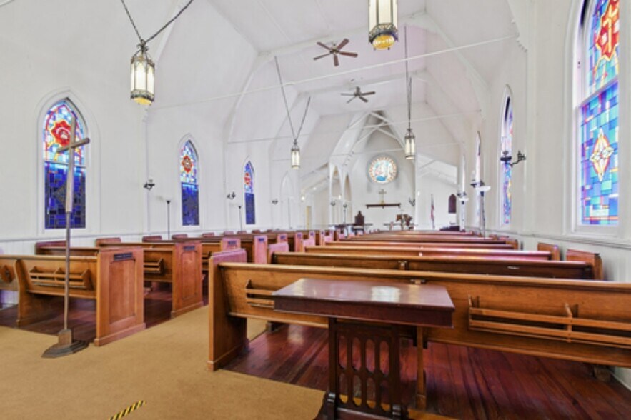 More Photos Of 5610 Dogwood Rd, Gwynn Oak Religious Facility For Sale