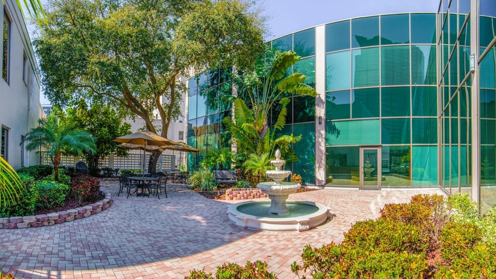 More Photos Of 625 E Twiggs St, Tampa Office For Lease