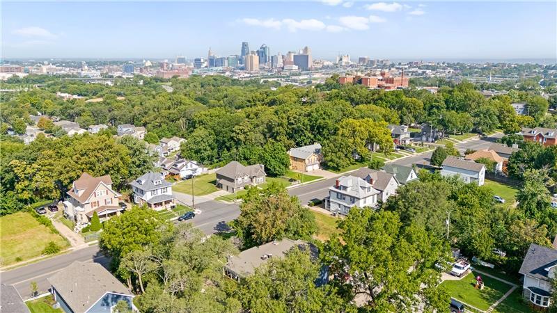 More Photos Of 2207 E 24th Ter, Kansas City Apartments For Sale