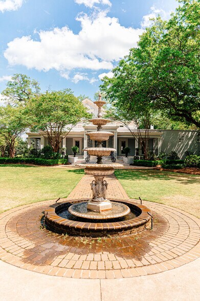 More Photos Of 120 E Liberty St, Sumter Specialty For Sale