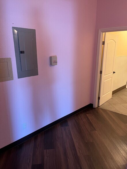 More Photos Of 887-899 E El Camino Real, Sunnyvale Freestanding For Lease