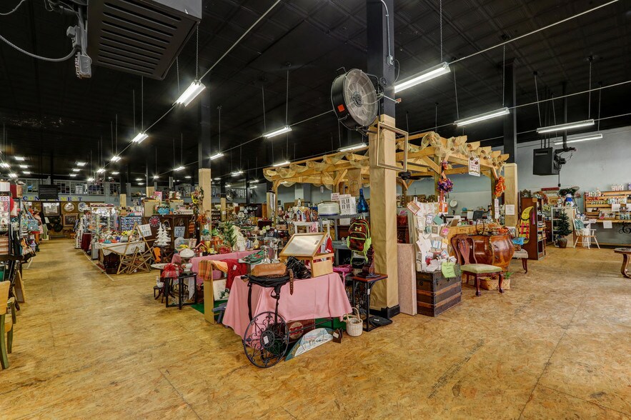 More Photos Of 227-229 S Scales St, Reidsville Storefront Retail Residential For Sale