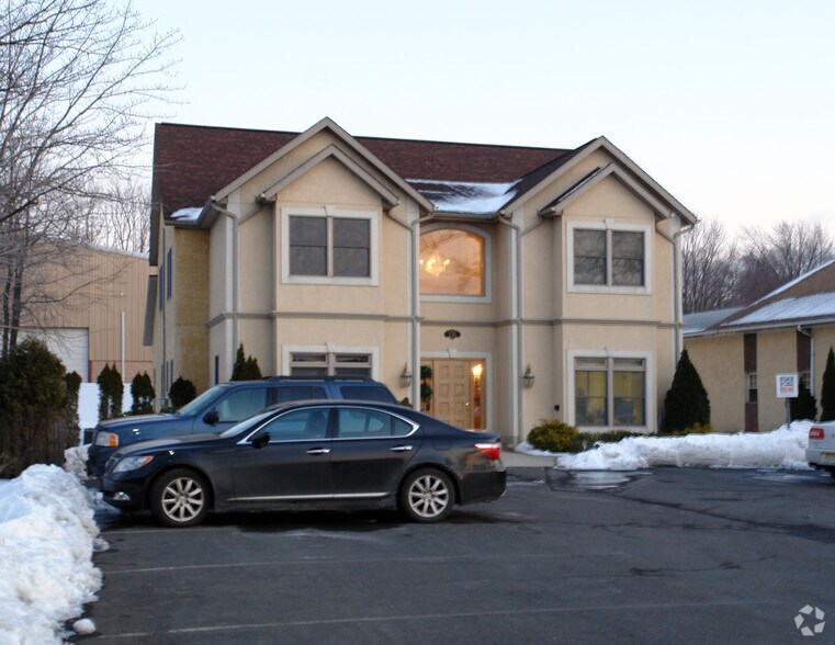 More Photos Of 230 Passaic Ave, Fairfield Office For Lease