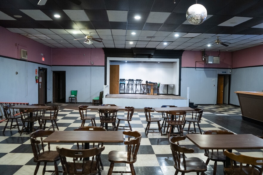 More Photos Of 418 S Front St, New Bedford Warehouse For Sale