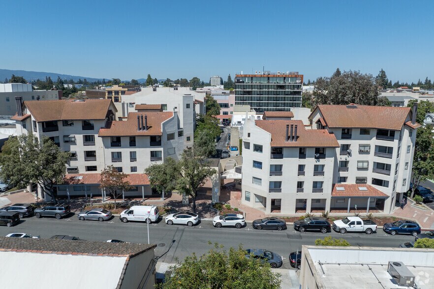 More Photos Of 151-153 Forest Ave, Palo Alto Office Residential For Lease