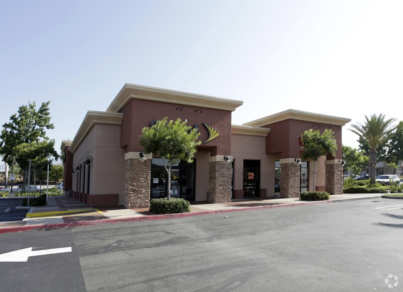 More Photos Of 865 S Indian Hill Blvd, Claremont Unknown For Lease