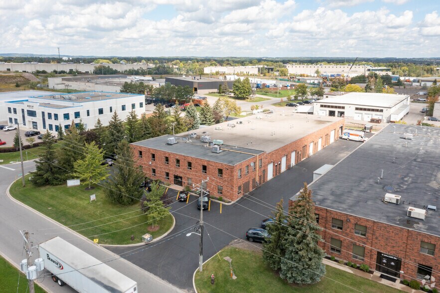 More Photos Of 13 Holland Dr, Caledon Warehouse For Lease