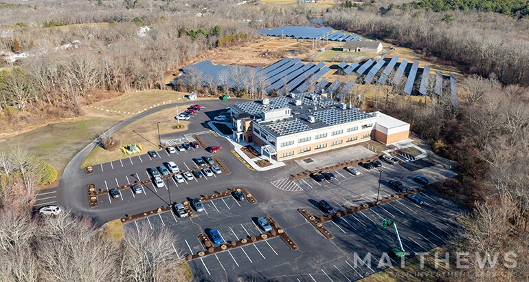 More Photos Of 463 Swansea Mall Dr, Swansea Medical For Sale