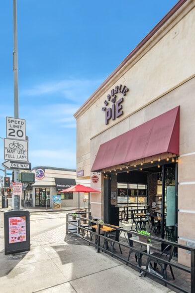 More Photos Of 5258-5272 E 2nd St, Long Beach Restaurant For Lease