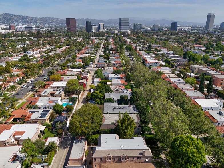 More Photos Of 1245 S Crescent Heights Blvd, Los Angeles Multifamily For Sale
