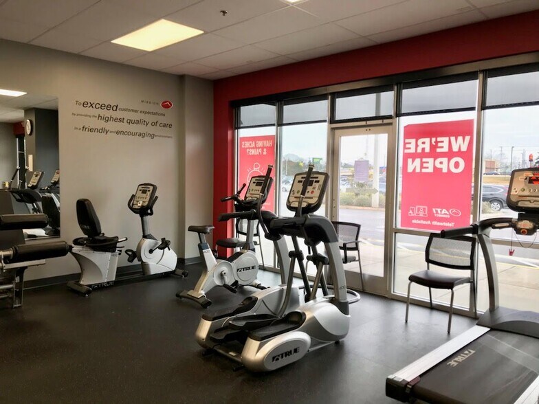 More Photos Of 1147-1201 S US 231 Hwy, Troy Unknown For Lease