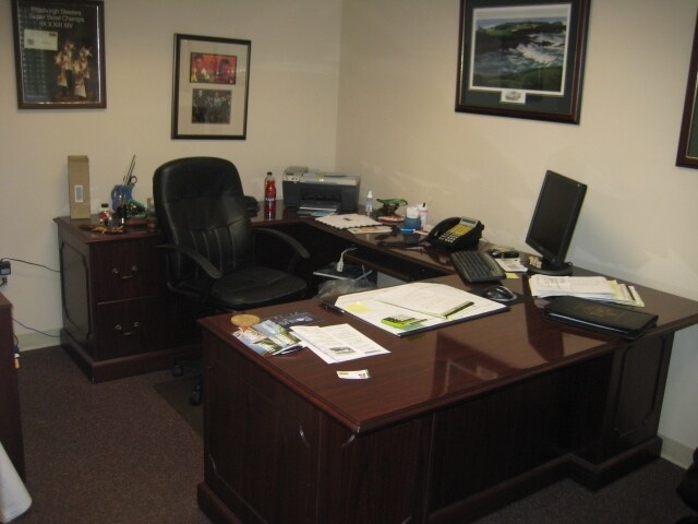 More Photos Of 5500 Brooktree Rd, Wexford Medical For Lease