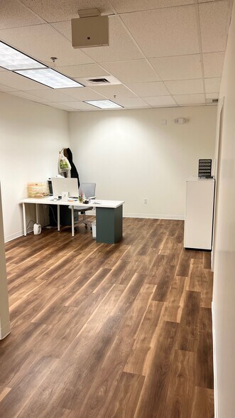 More Photos Of 2440 S 1070 W, Salt Lake City Flex For Lease