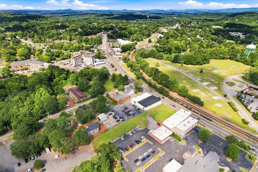 More Photos Of 339 W Main St, Easley Office For Sale