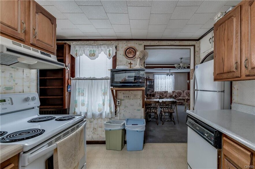 More Photos Of 4190 State Highway 3, Star Lake Freestanding For Sale