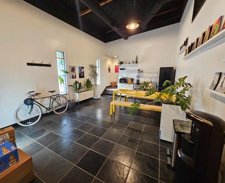 More Photos Of 3109-3117 W Temple St, Los Angeles Loft Creative Space For Lease