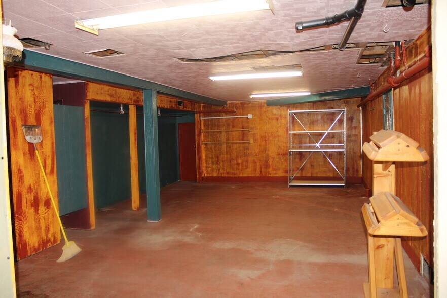 More Photos Of 944 Main St, Evanston Storefront Retail Office For Sale