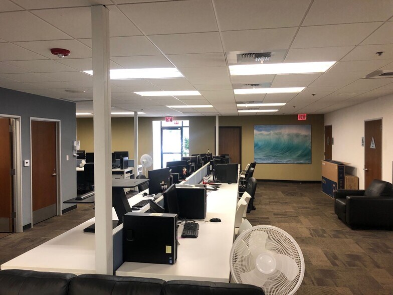 More Photos Of 301 E Foothill Blvd, Arcadia Office For Lease