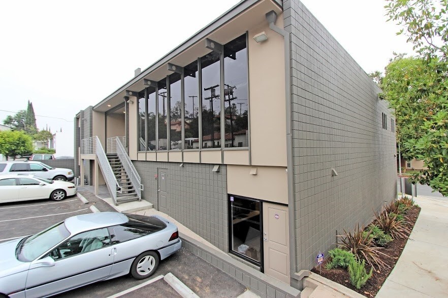 More Photos Of 1451 Chevy Chase Dr, Glendale Medical For Lease