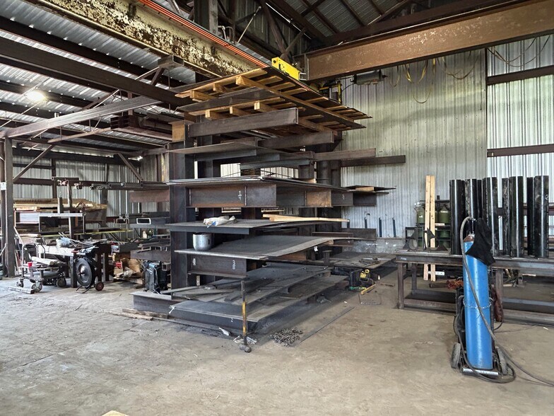 More Photos Of 5701 W Ponkan Rd, Zellwood Warehouse For Sale