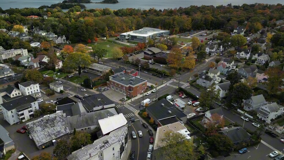 Primary Photo Of 15 Henry St, Greenwich Multifamily For Sale