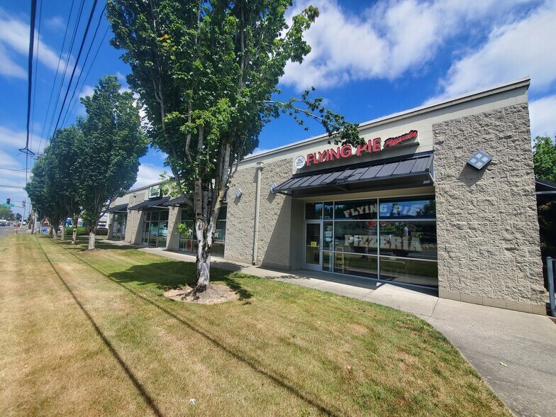 More Photos Of 1776 NW Fairview Dr, Gresham Unknown For Lease