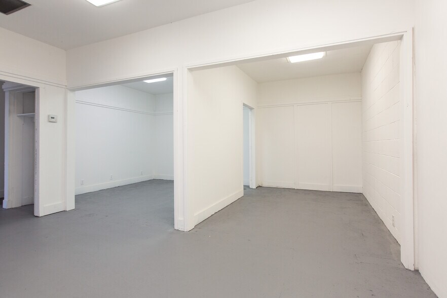More Photos Of 1248 S Fairfax Ave, Los Angeles Light Manufacturing For Sale