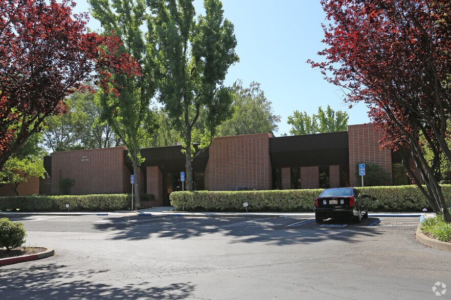 More Photos Of 490-498 N Wiget Ln, Walnut Creek Medical For Lease