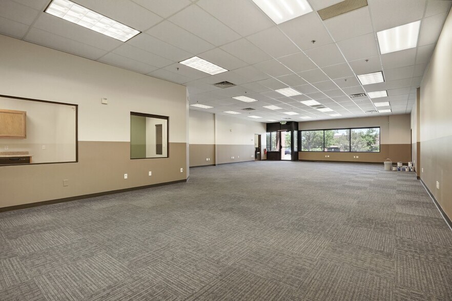 More Photos Of 10835 Dover St, Westminster Unknown For Lease
