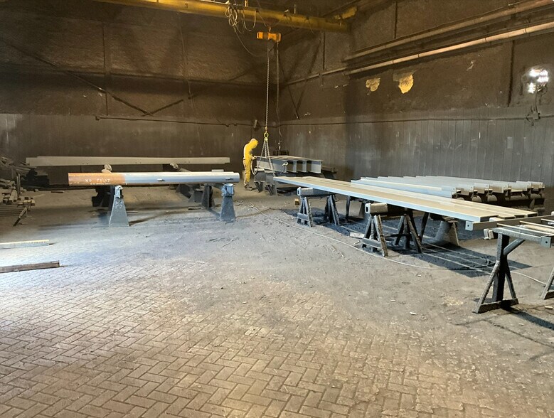 More Photos Of 2830 121 Av NE, Edmonton Warehouse For Sale