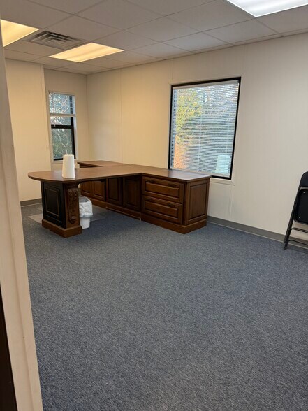 More Photos Of 118 Roy Vaughn Rd, Plains Manufacturing For Sale