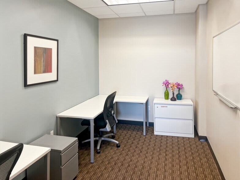 More Photos Of 8383 Greenway Blvd, Middleton Coworking Space