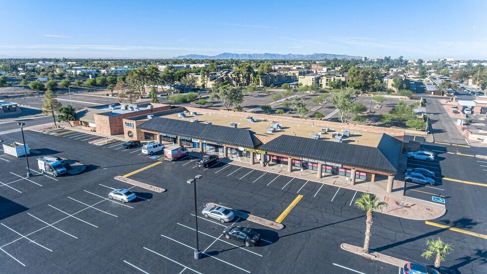 More Photos Of 1440 S Country Club Dr, Mesa Unknown For Lease