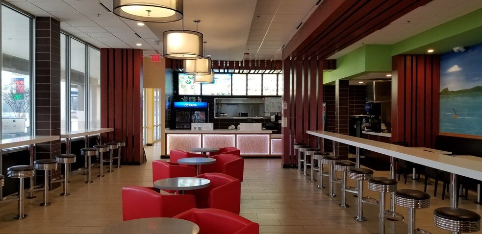 More Photos Of 7500-7558 Annapolis Rd, Lanham Unknown For Lease