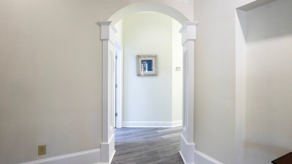 More Photos Of 1325 Satellite Blvd, Suwanee Office For Sale